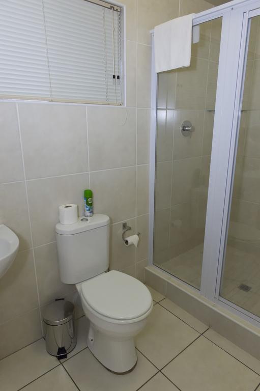 The Suburban Guest House Bloemfontein Quarto foto